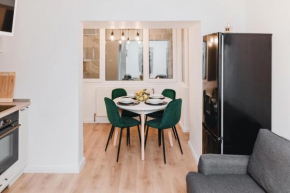 N&B Apartments